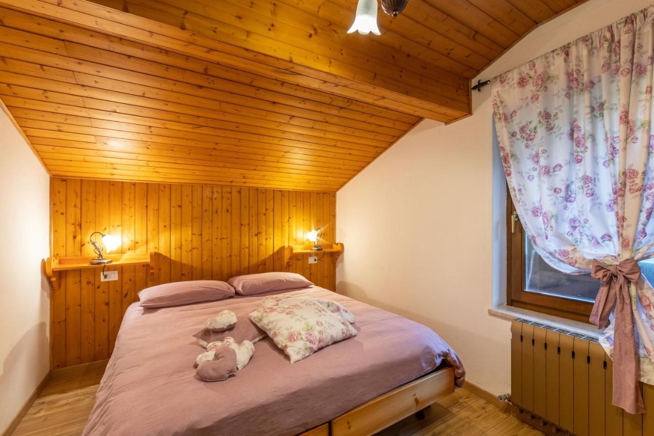 Agritur Broch Villa Fiera Di Primiero Rom bilde