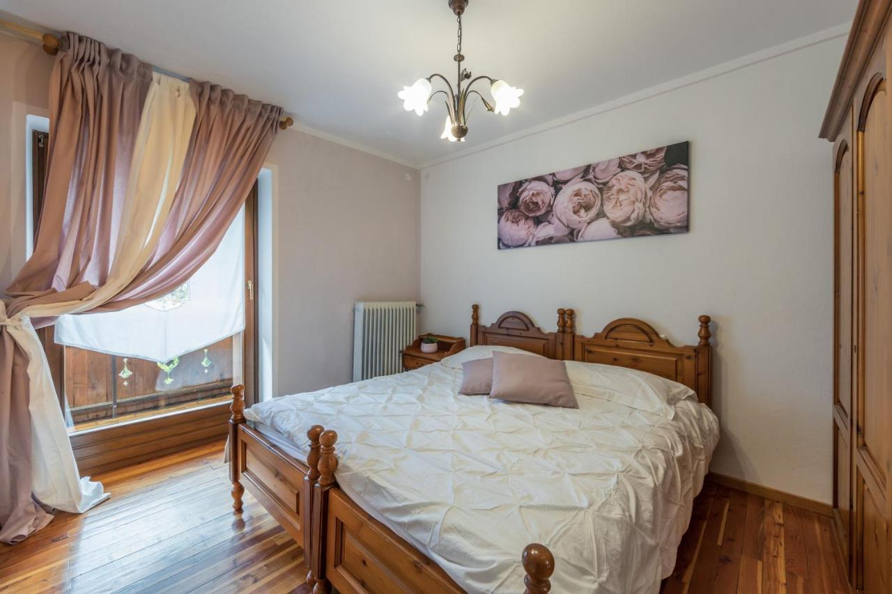 Agritur Broch Villa Fiera Di Primiero Rom bilde