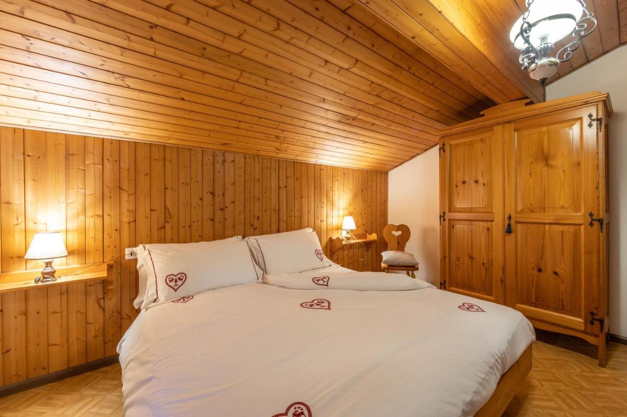 Agritur Broch Villa Fiera Di Primiero Rom bilde