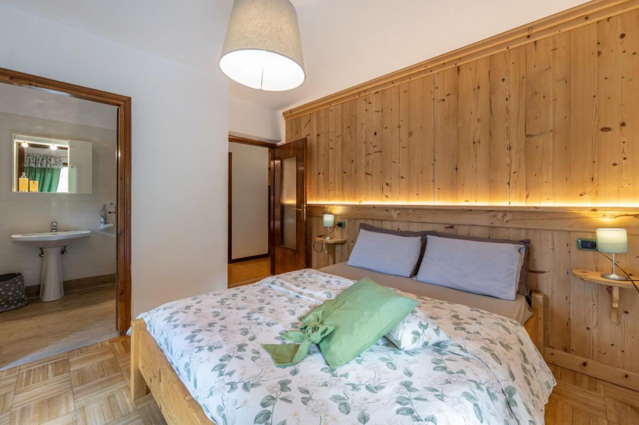 Agritur Broch Villa Fiera Di Primiero Rom bilde