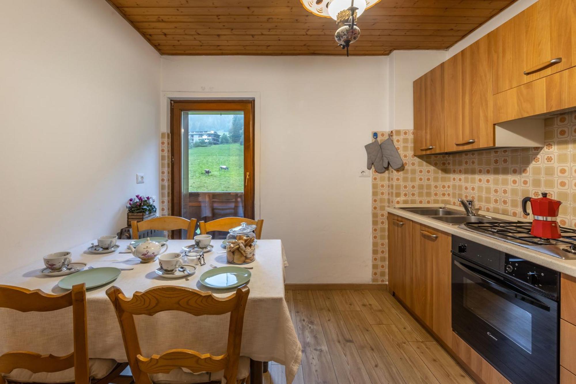 Agritur Broch Villa Fiera Di Primiero Rom bilde